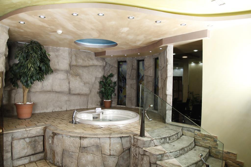Best Hotel Erevan Exterior foto